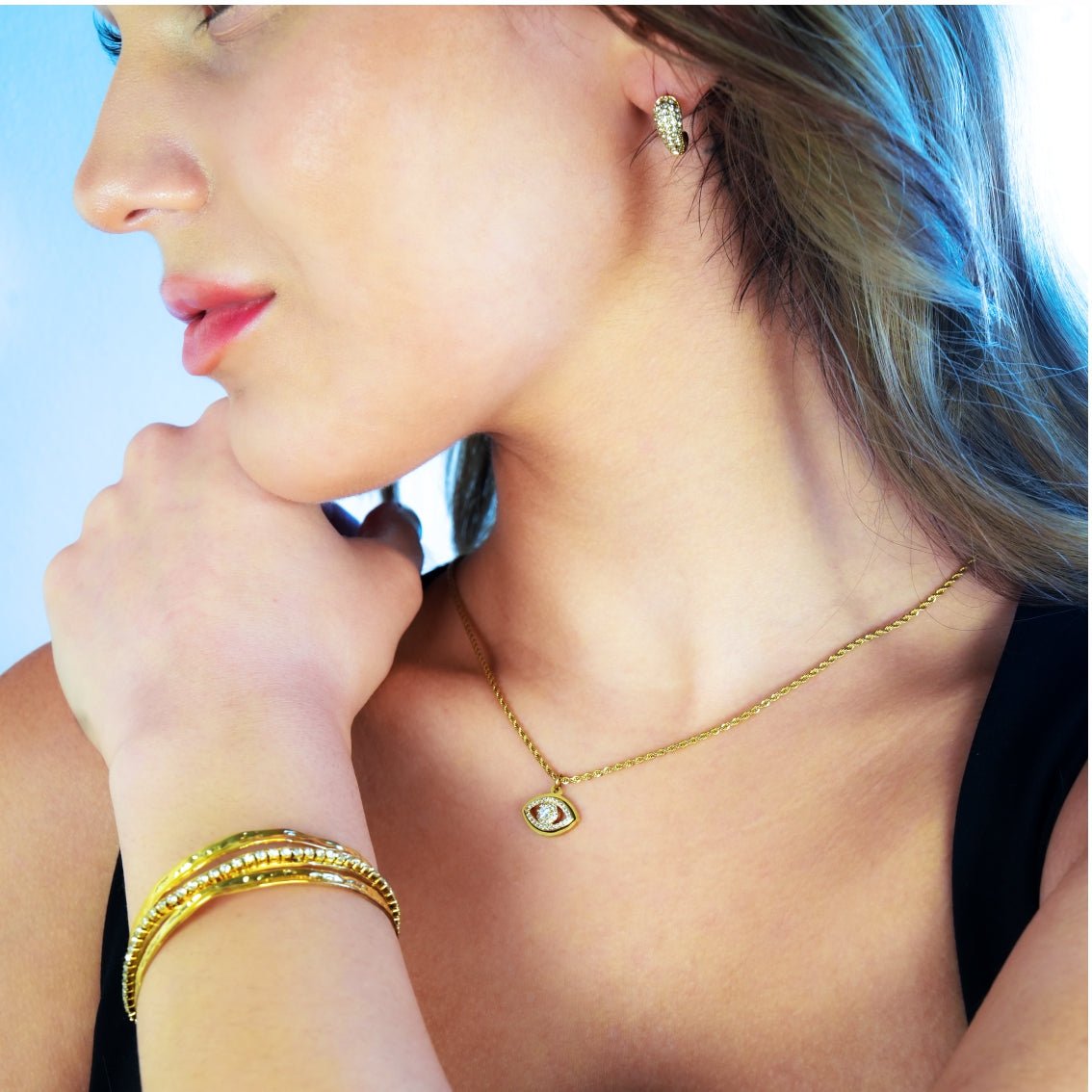 PROTACTOR Gold: Zirconia (CZ) Embellished Evil Eye Chain Necklace - MacroPanora