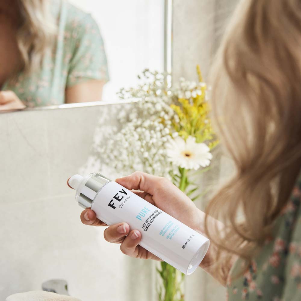 PURE Gentle Cleansing Milk - MacroPanora