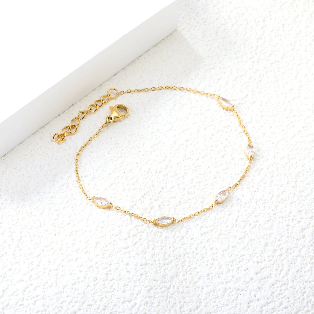 Radiant Equine Grace Bracelet - MacroPanora