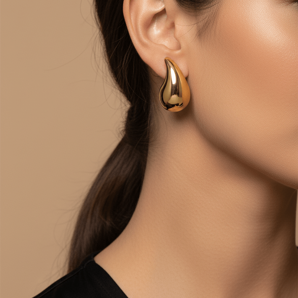 Radiant Oval Drop Earrings - MacroPanora