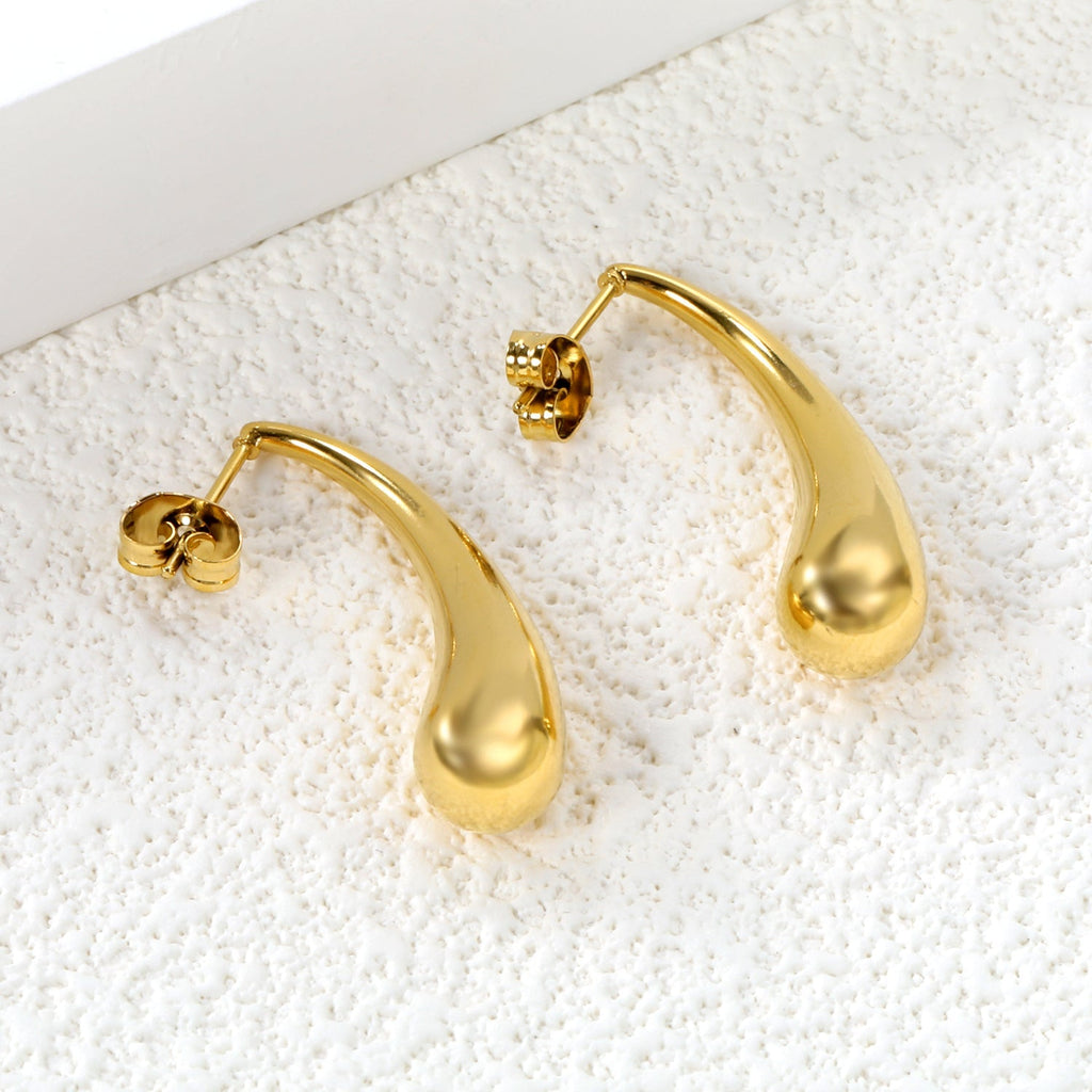 Radiant Teardrop Statement Earrings - MacroPanora