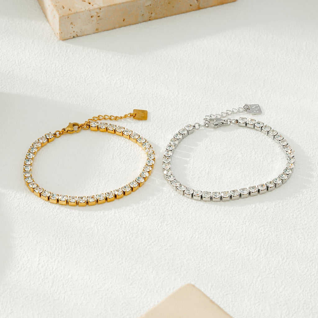 RITMO Gold: Classic Tennis Bracelet – Timeless Elegance for Every Occasion - MacroPanora