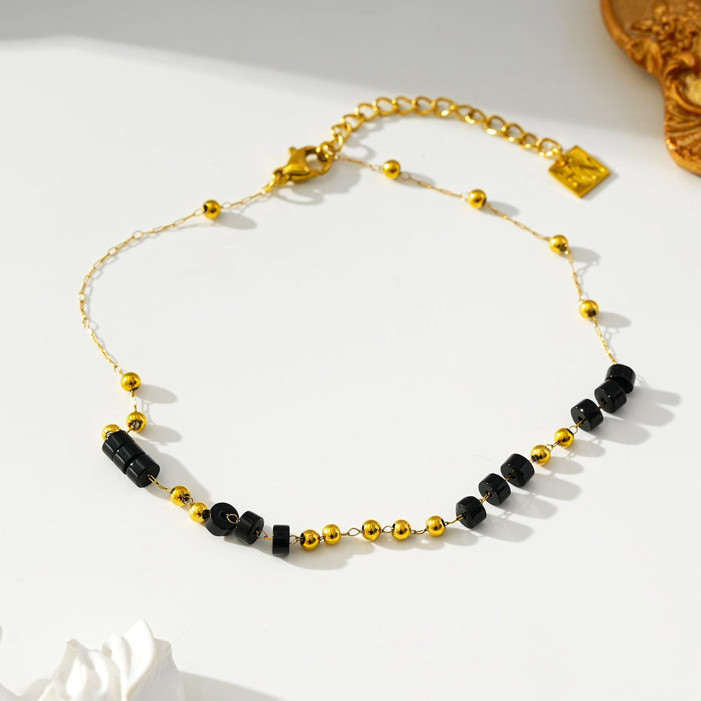 ROSARIO LG: Black Onyx and Gold Beaded Chain Anklet - MacroPanora