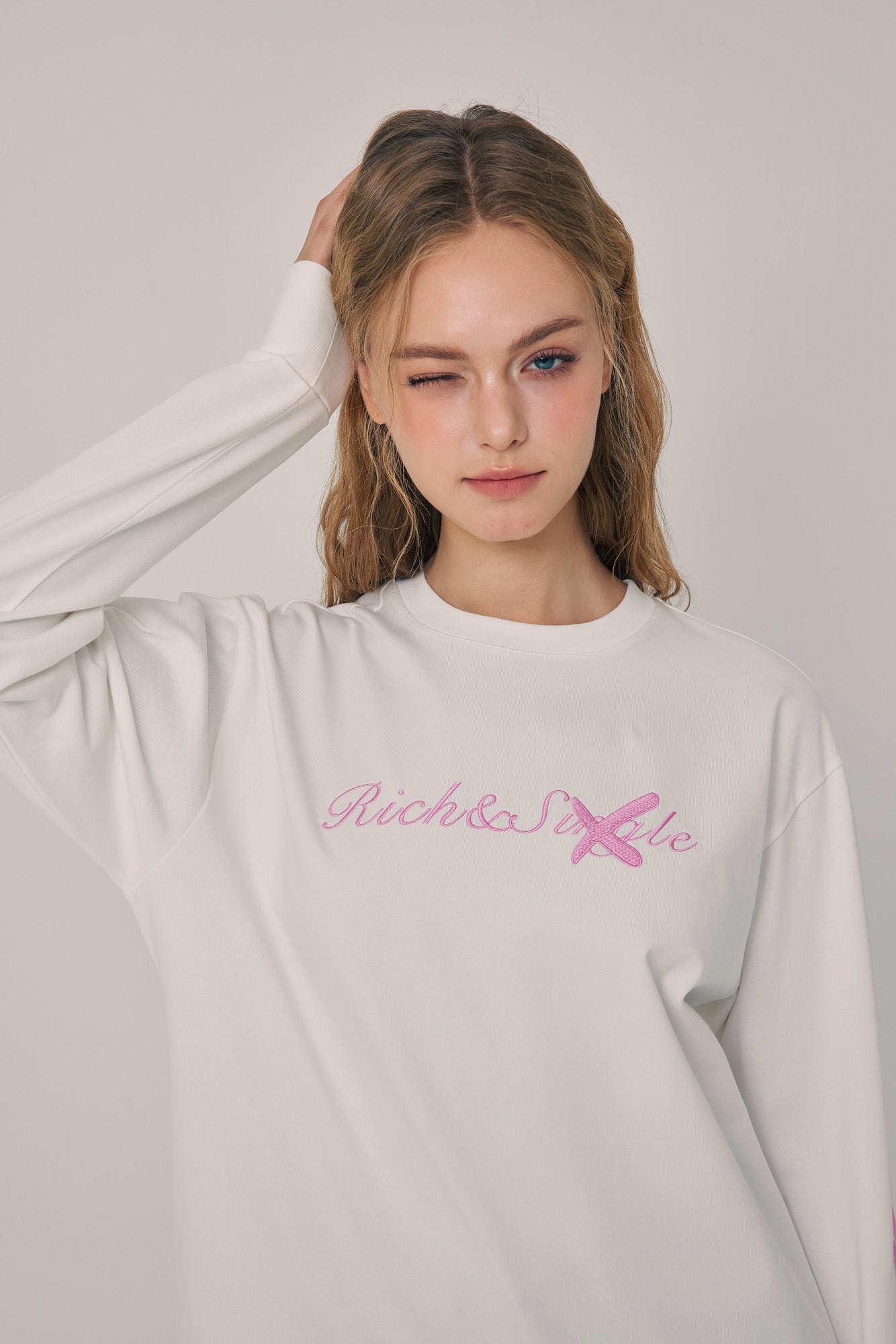 RS Signature Chic Tee - MacroPanora