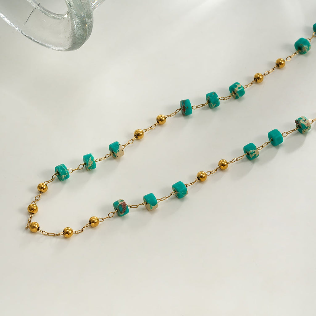 SANTA CRUZ Blue: Gold & Natural Stone Beaded Chain Necklace - MacroPanora