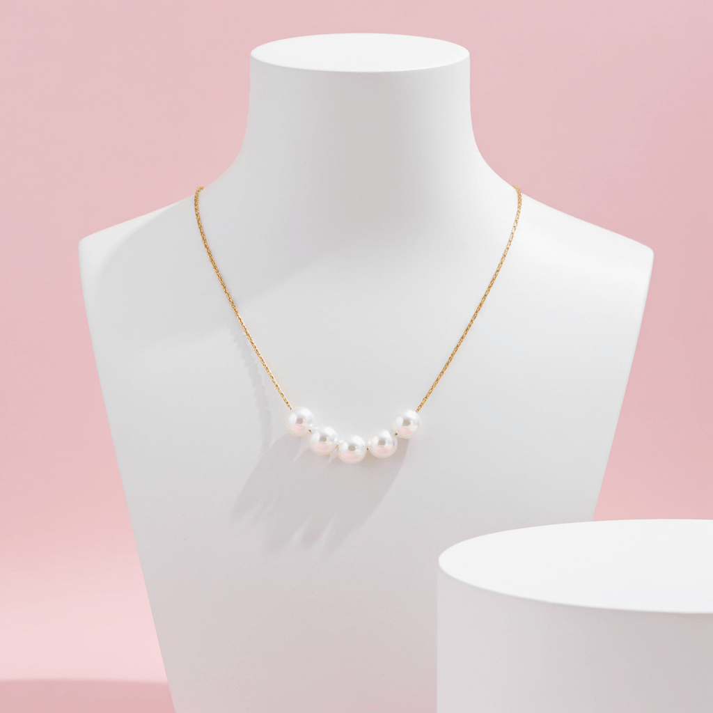 Six Pearl Cascade Pendant - MacroPanora