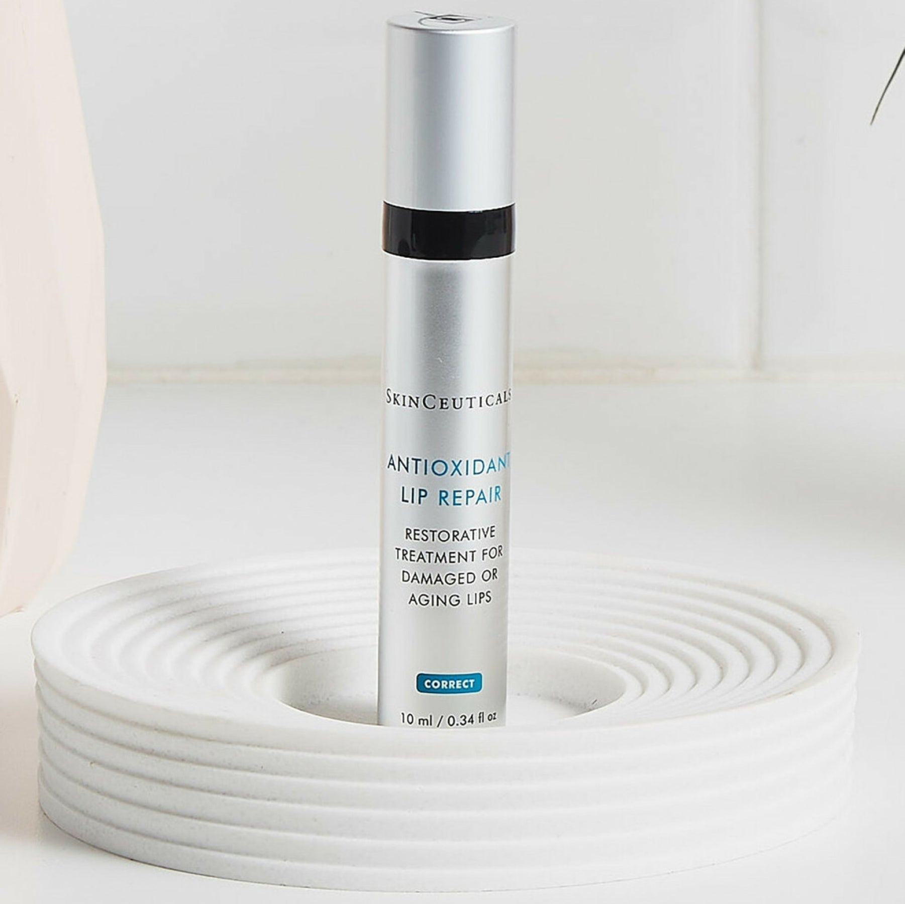 SkinCeuticals Antioxidant Lip Repair - Eyes, Neck & Lips | MacroPanora