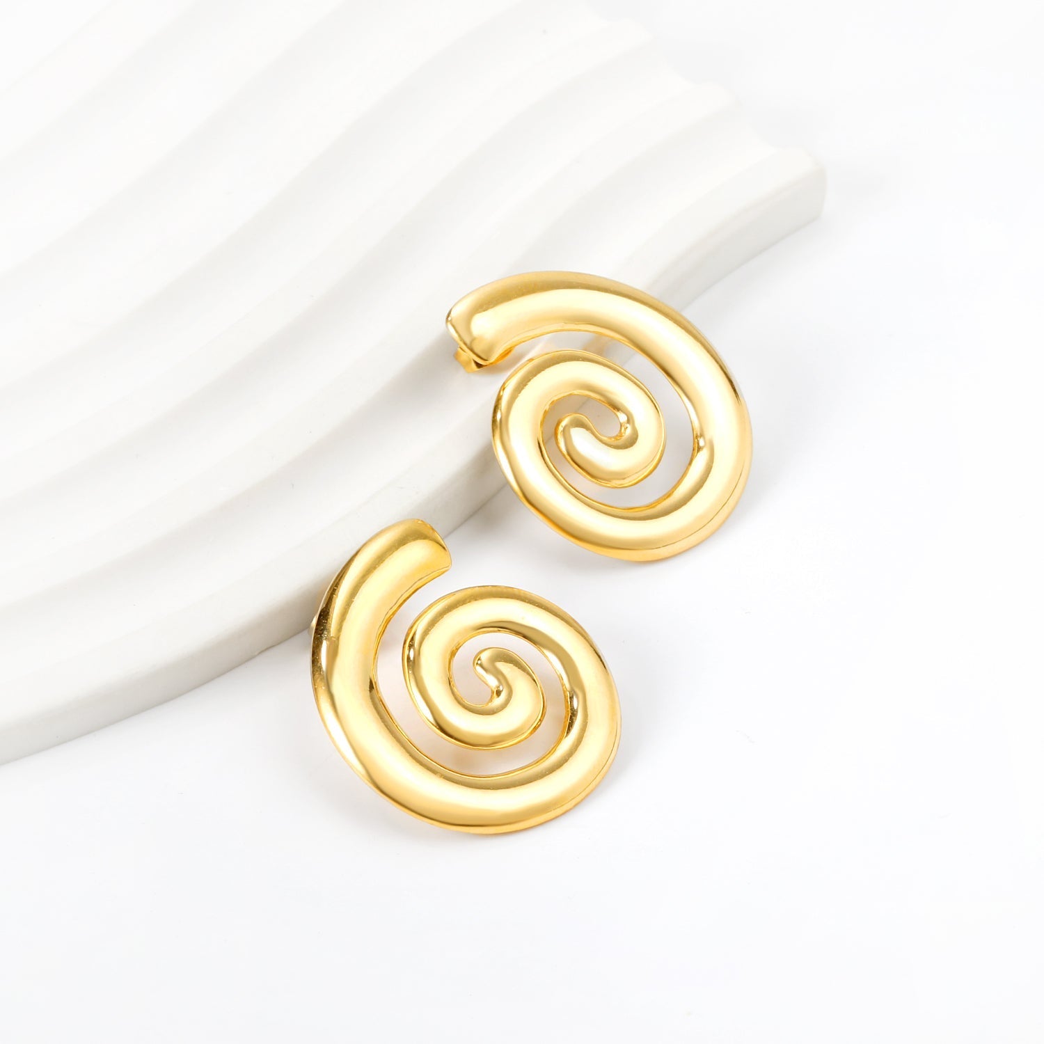 Spiral Chic Earrings - MacroPanora