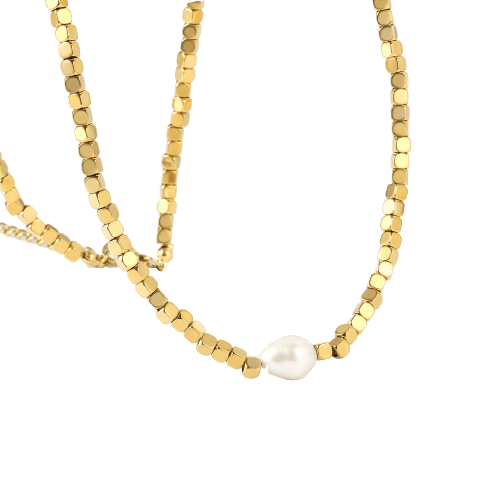 Square Pearl Drop - MacroPanora
