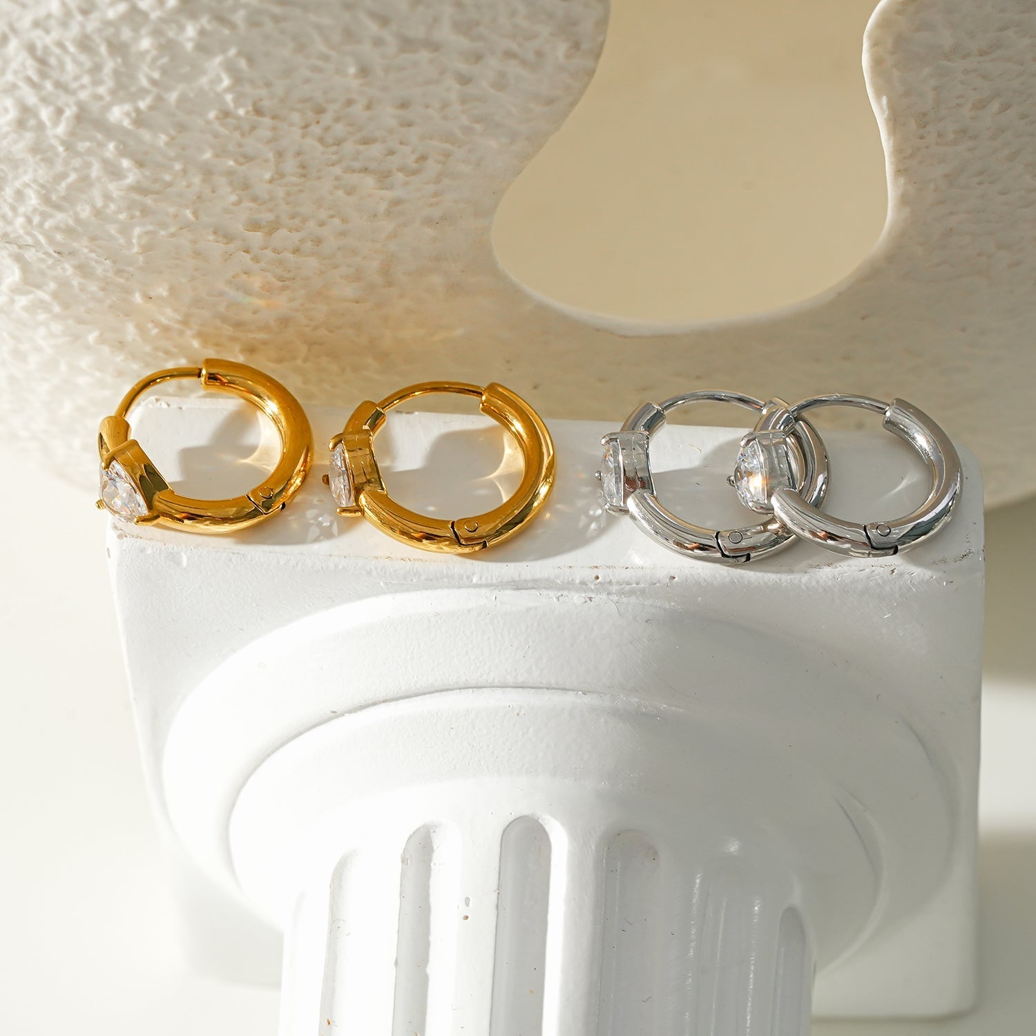 Style PELLA Gold: Mini Hoop Gold Earrings with Heart Shaped Moissanite - MacroPanora