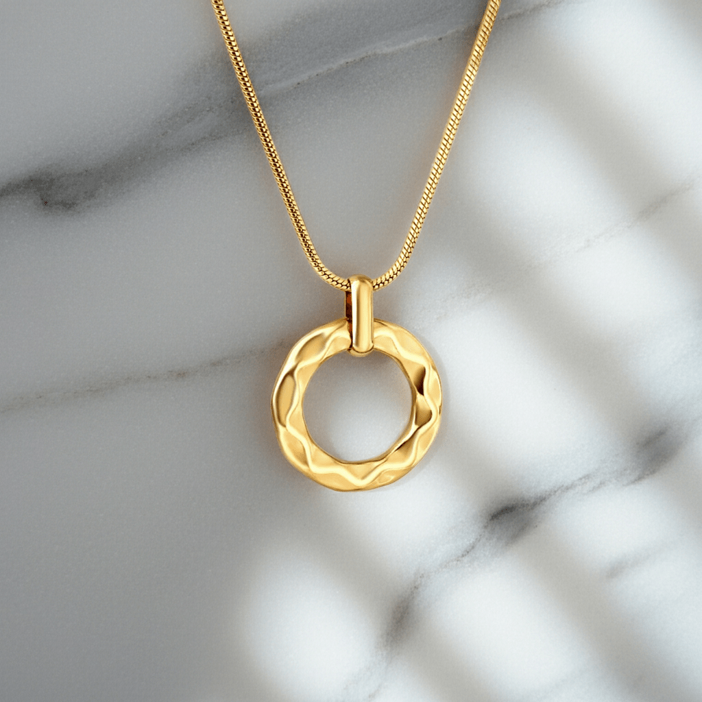 Textured Circle Cutout Pendant - MacroPanora
