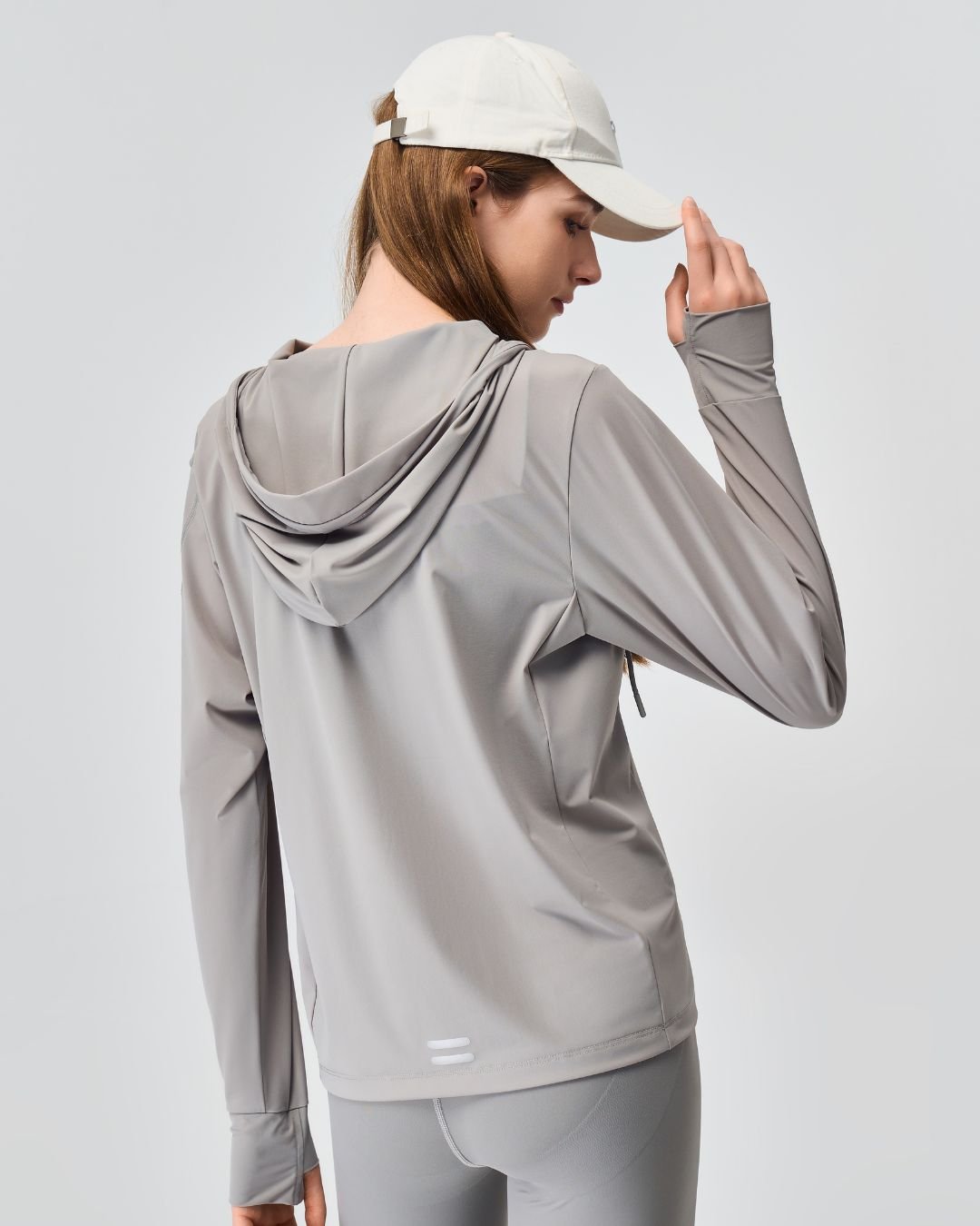 The "Bunny" UV Protection Lightweight Fullzip Layer - MacroPanora