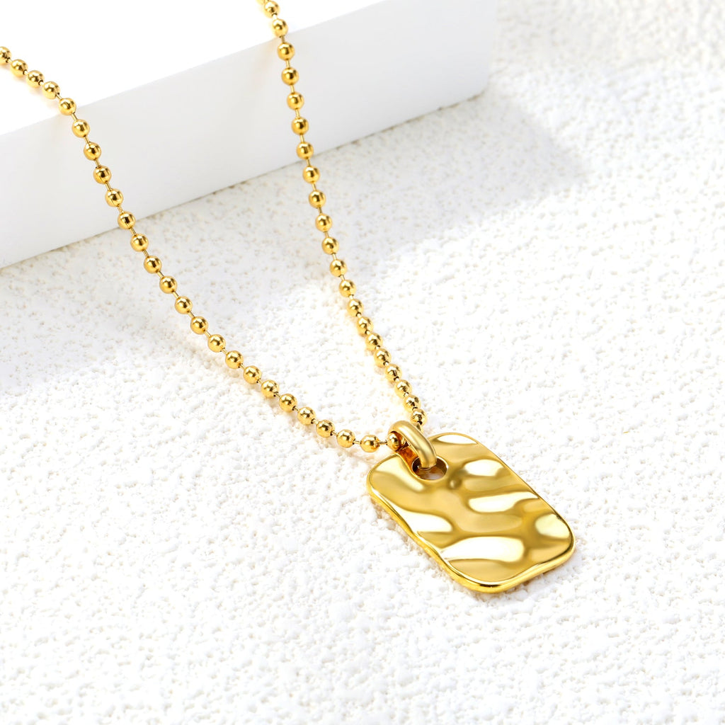 Timeless Coin Pendant Necklace - MacroPanora