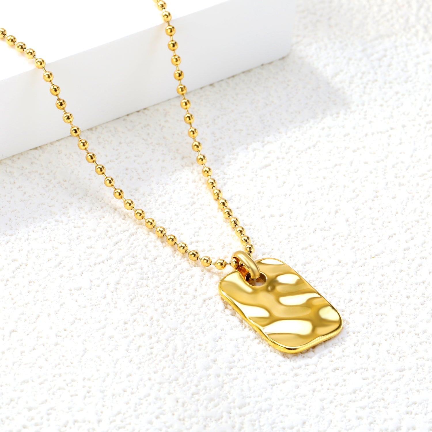 Timeless Coin Pendant Necklace - MacroPanora