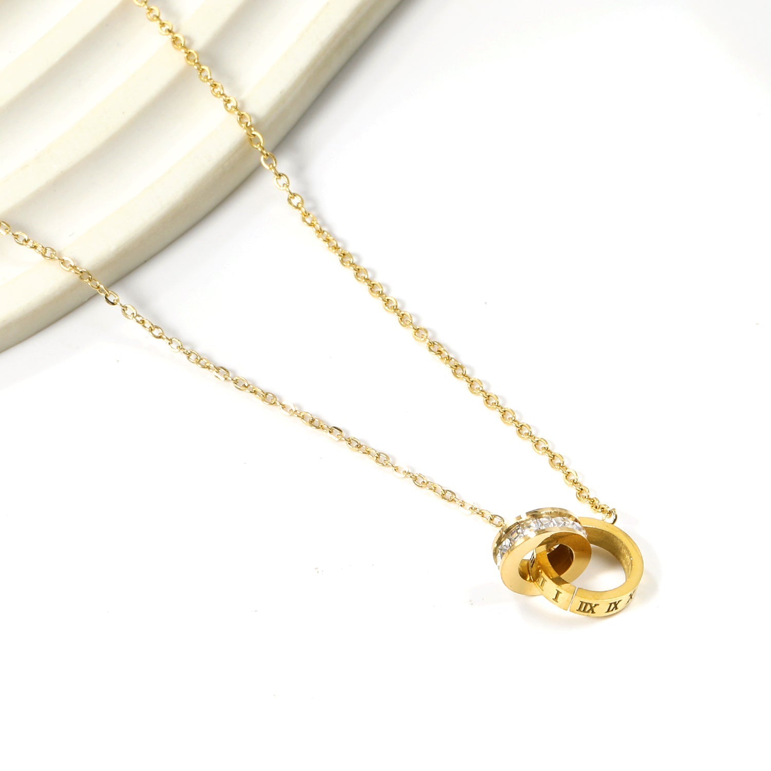 Timeless Double Circle Necklace - MacroPanora