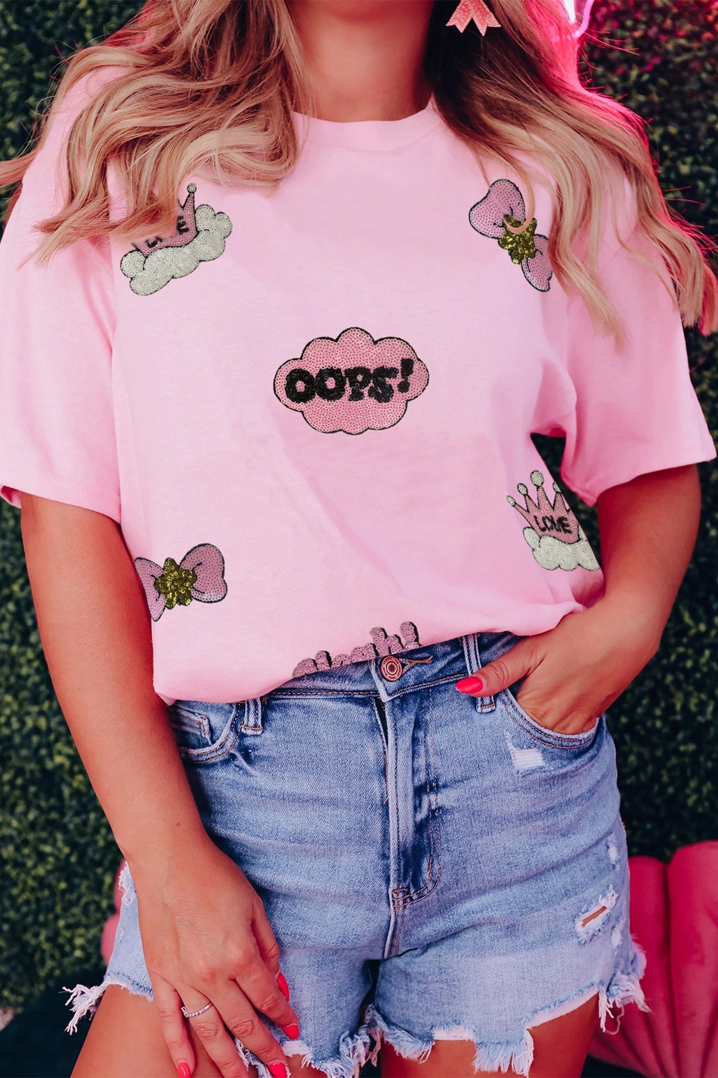 Trendy Women's Pink Sequin Valentine's Day T-Shirt with Chic Patch Details for a Fun, Fashionable Style - MacroPanora