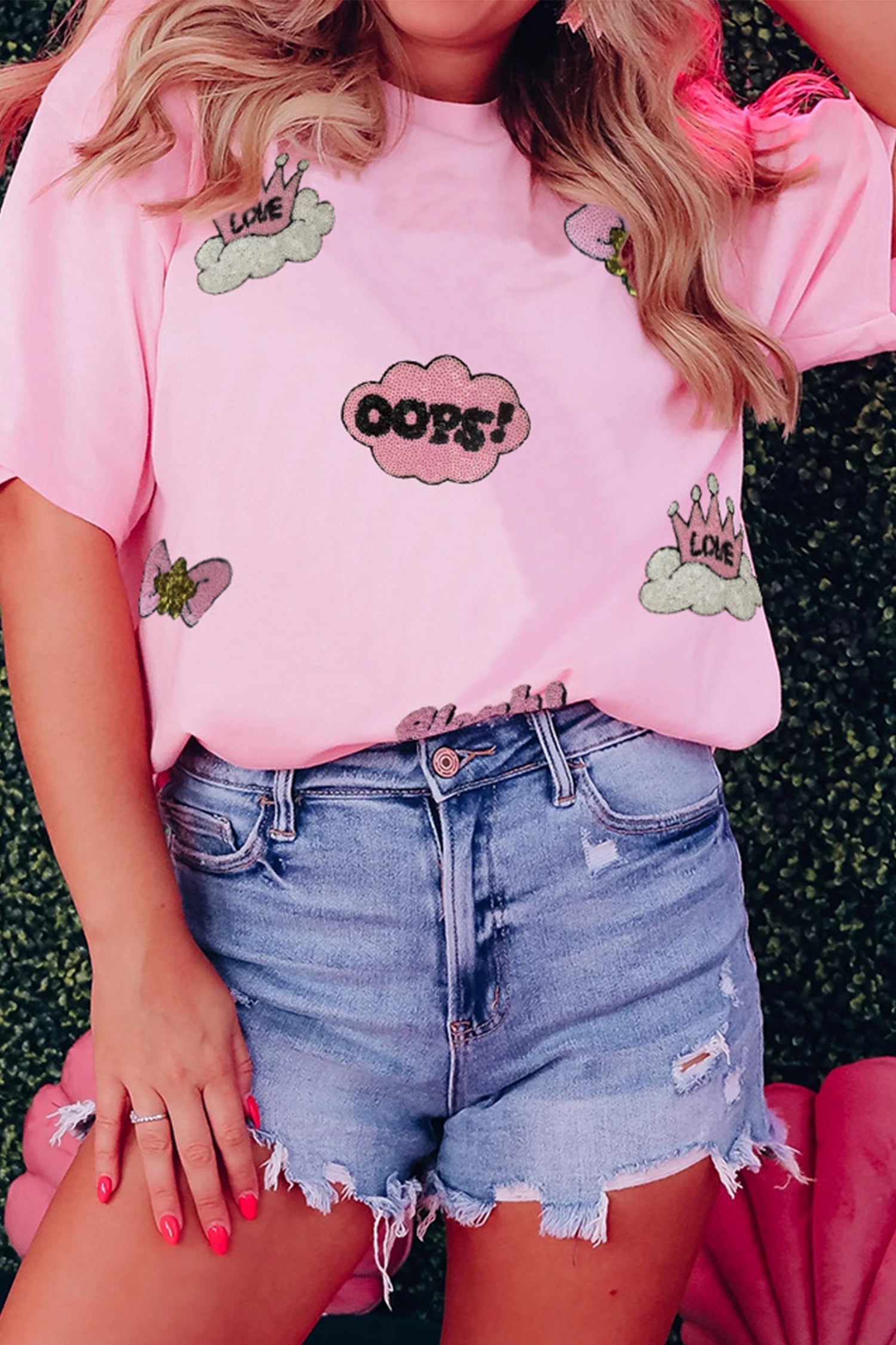 Trendy Women's Pink Sequin Valentine's Day T-Shirt with Chic Patch Details for a Fun, Fashionable Style - MacroPanora