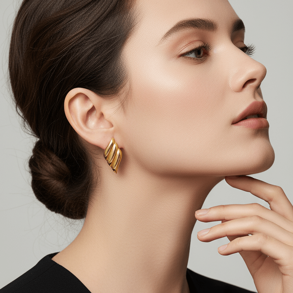 Triple Wing Gold Studs - MacroPanora