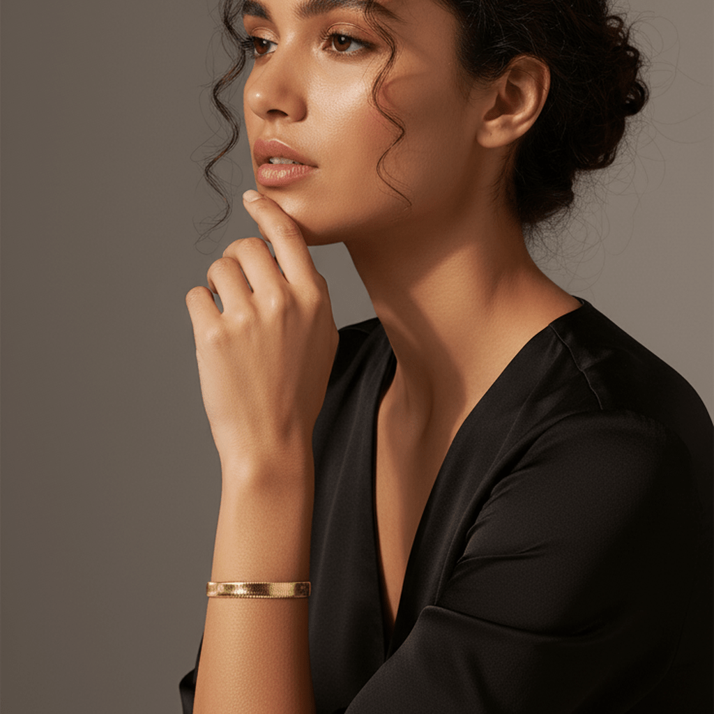 Versatile Flat Snake Bracelet - MacroPanora