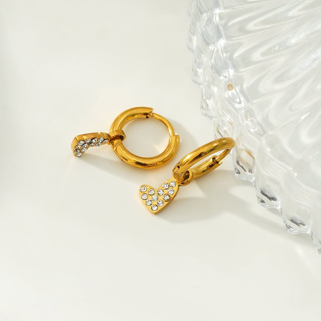 VIRTUOUS Gold: Mini Hoops with Zirconia Embedded Heart Charm - MacroPanora