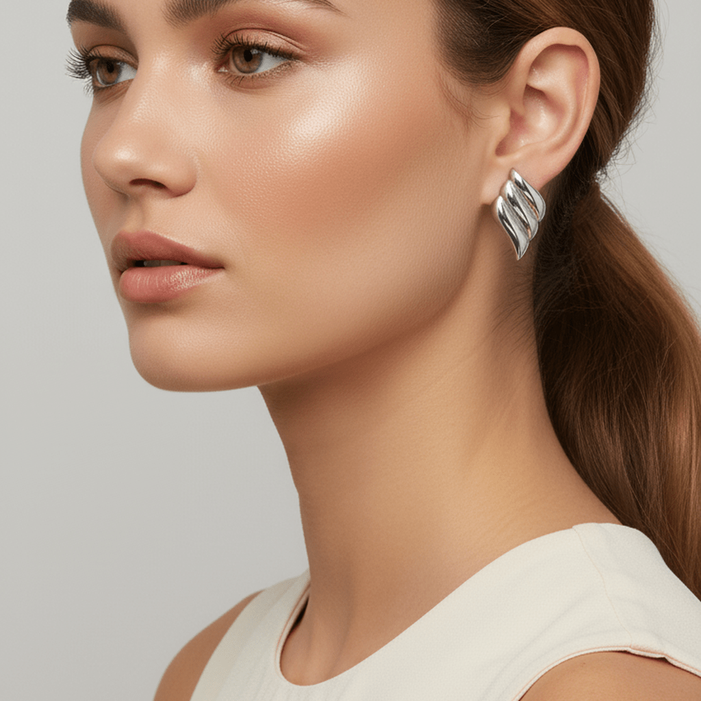 Winged Geometry Studs - MacroPanora