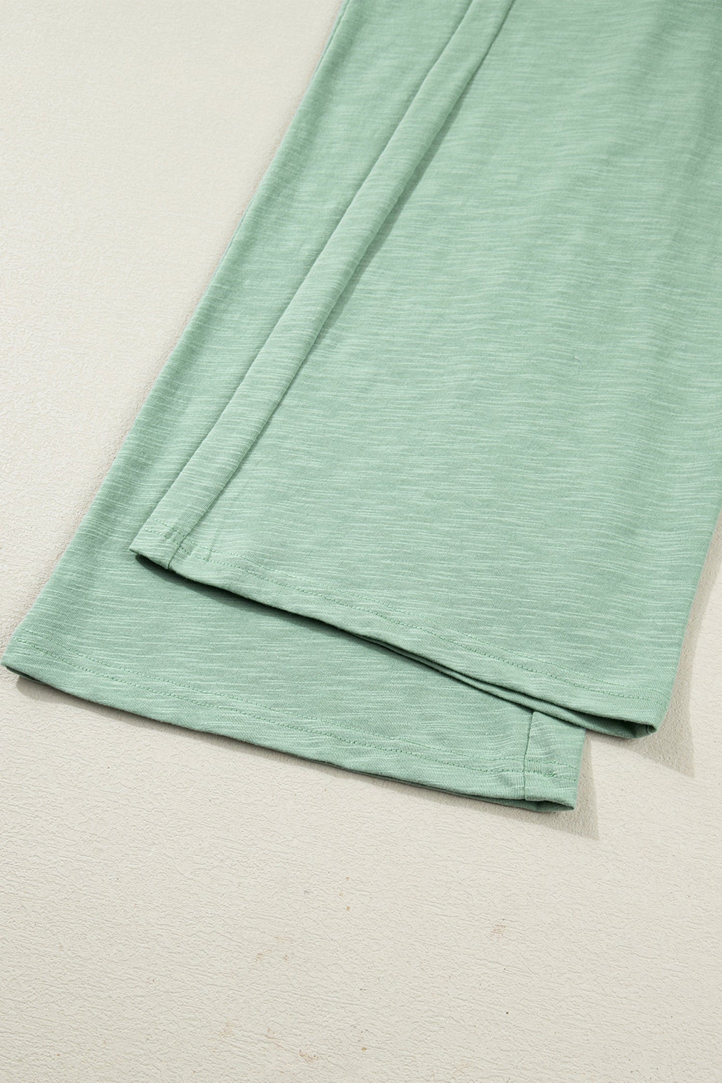 Women's Cuffed Tee & Drawstring Pants Set - Stylish & Comfy Outfit - MacroPanora