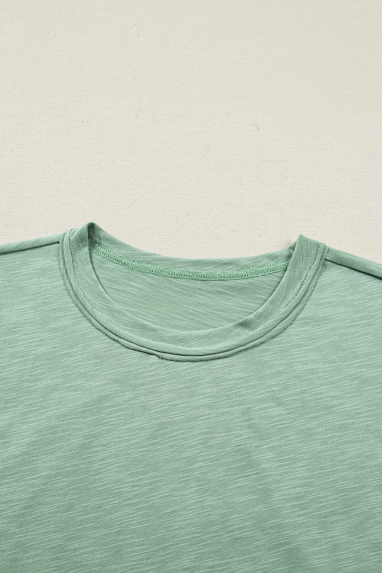 Women's Cuffed Tee & Drawstring Pants Set - Stylish & Comfy Outfit - MacroPanora