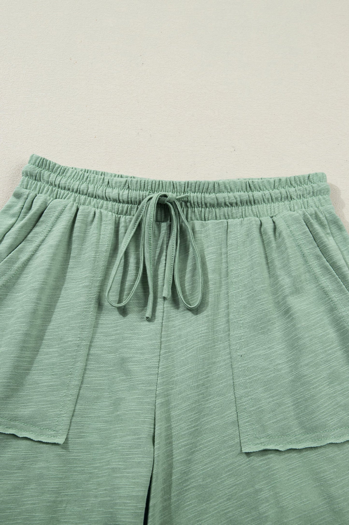 Women's Cuffed Tee & Drawstring Pants Set - Stylish & Comfy Outfit - MacroPanora