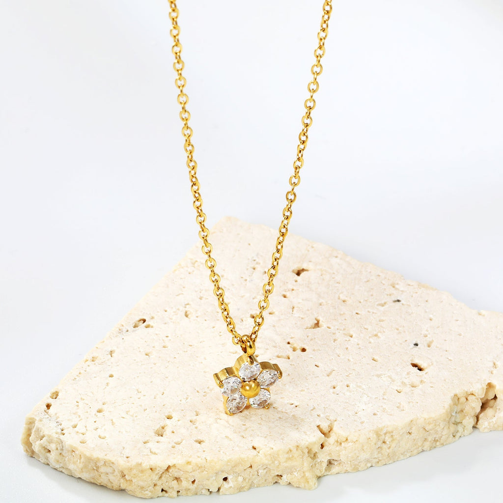 Zircon Blossom Pendant Necklace - MacroPanora